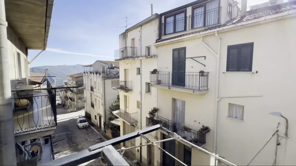 casa ferrigno for sale